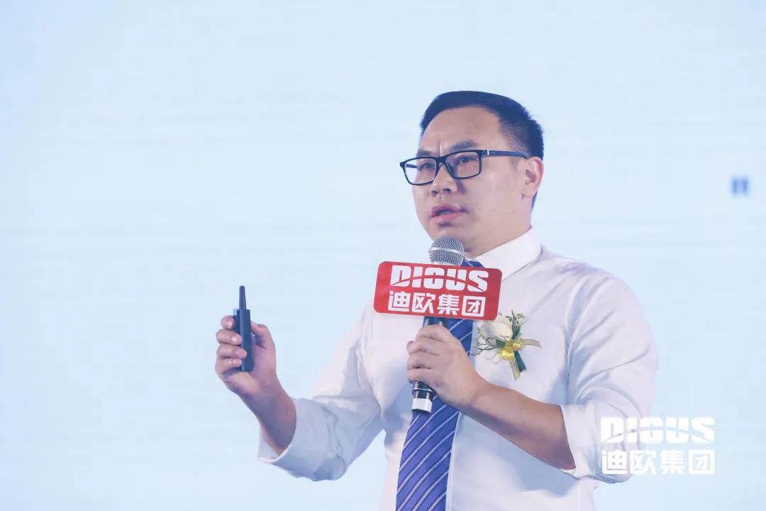 手机AV看片网站集團執行總裁李賤根對集團的整體戰略規劃作出詳細解讀